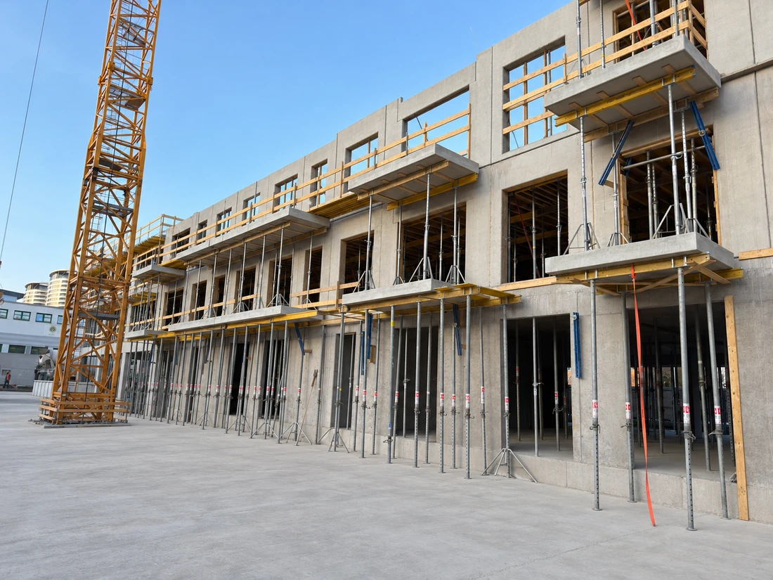 BAYA Living Bajkalská – detail stropných dosiek, balkónov a podpernej konštrukcie