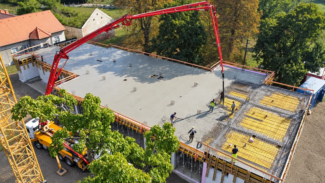DSS Soporňa – betonáž stropnej dosky čerpadlom